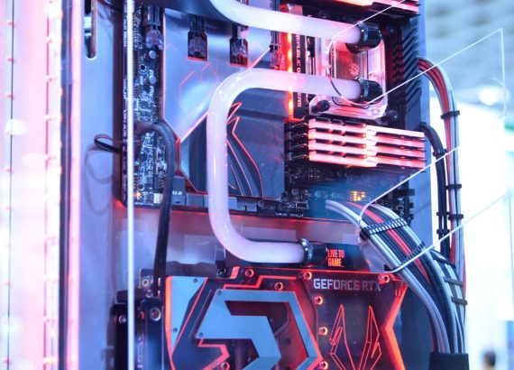 clear-computer-connection-2399840